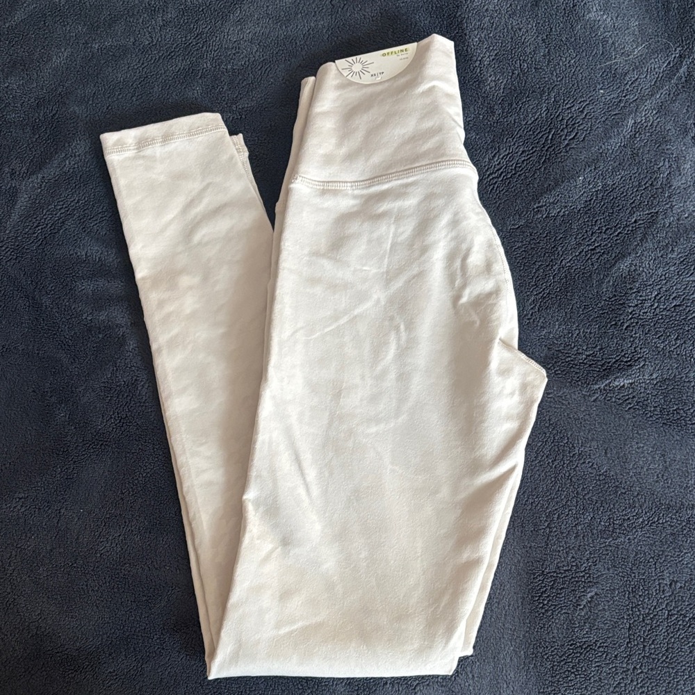 Aerie Shimmering Cream Leggings
